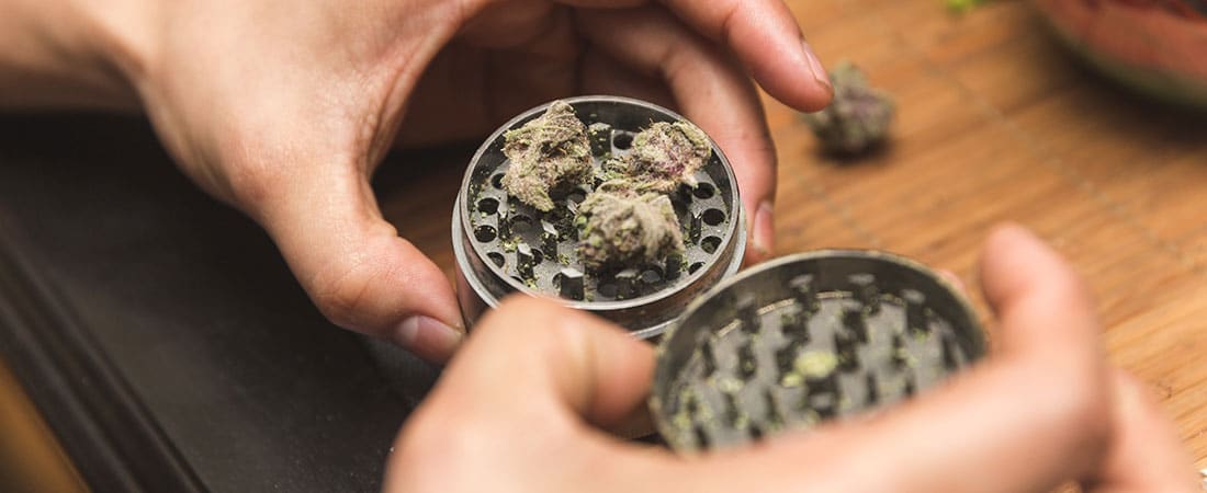 Basel approves pilot project and legalizes smoking weed