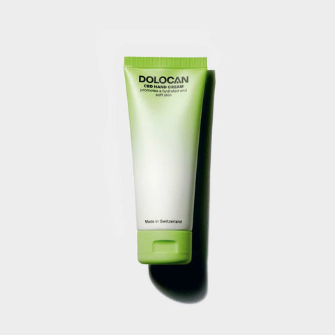 CBD Handcreme von DOLOCAN – hochwertige Pflege mit natürlichen Inhaltsstoffen. Beruhigende Formel für geschmeidige und gesunde Hände.