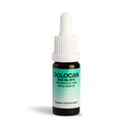 Flacon avec 20% d'huile de CBD à spectre complet et huile de graines de chanvre, 10 ml, compte-gouttes blanc, étiquette verte, fabriqué en Suisse.