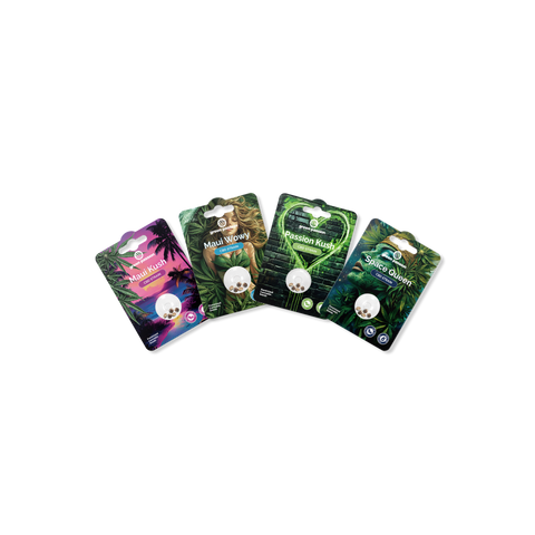 Set di quattro confezioni di semi CBD con design colorato, etichette 'Maui Kush', 'Maui Wowy', 'Passion Kush' e 'Space Queen'.