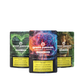 Tre confezioni colorate di fiori CBD Green Passion nel set bestseller Set, varietà Passion Kush, Amnesia Haze, Maui Wowy, su sfondo nero.