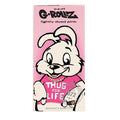 G-Rollz Papers Banksy’s Thug Life in leicht rosa, King Size Slim, Zubehör bei Green Passion, Verpackung mit Cartoon-Design.