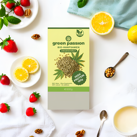 Bio-Hanfsamen ungeschält von Green Passion in stilvoller Verpackung – perfekte Ergänzung für gesunde Rezepte. Hoher Proteingehalt.