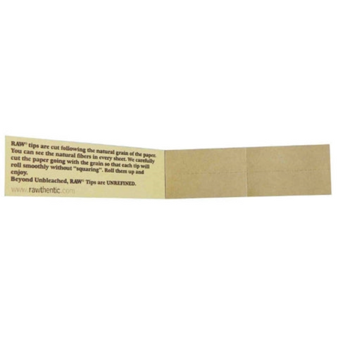 Geöffnete Verpackung von RAW Protips mit ungebleichten, vorperforierten Filterspitzen und Text zur natürlichen Papierstruktur.
